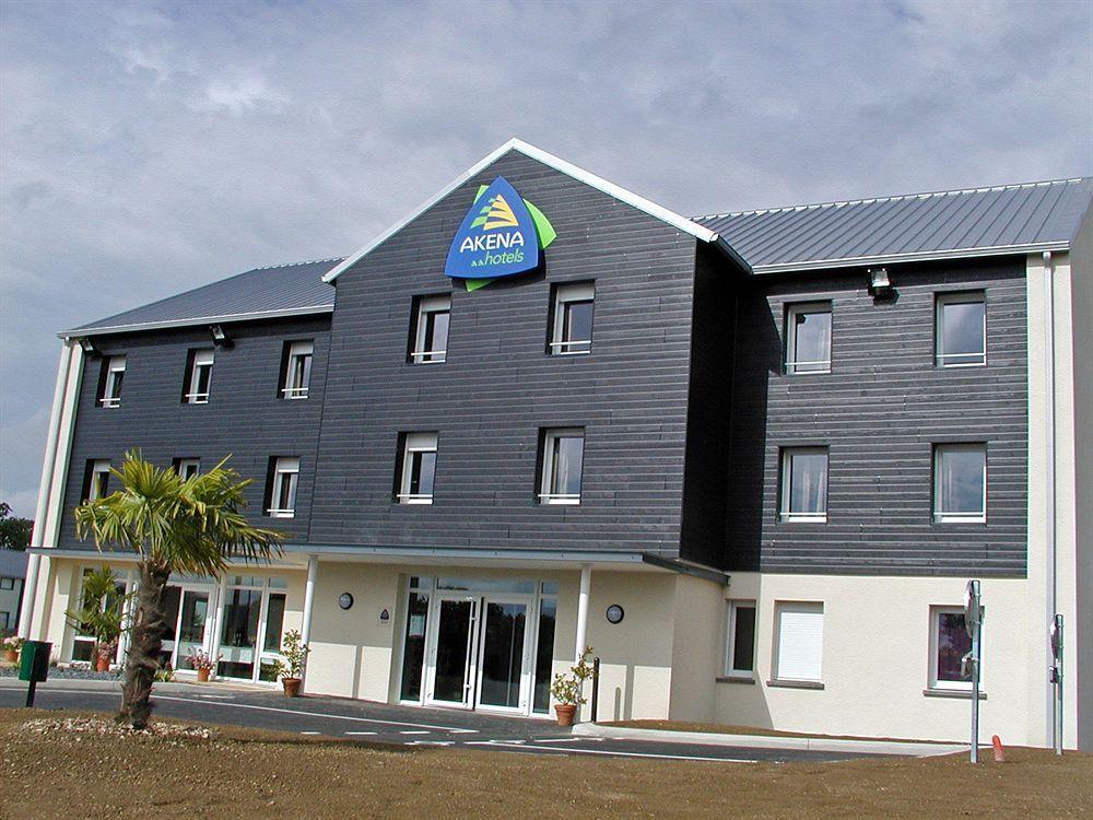 Kyriad Dol-De-Bretagne Exterior photo